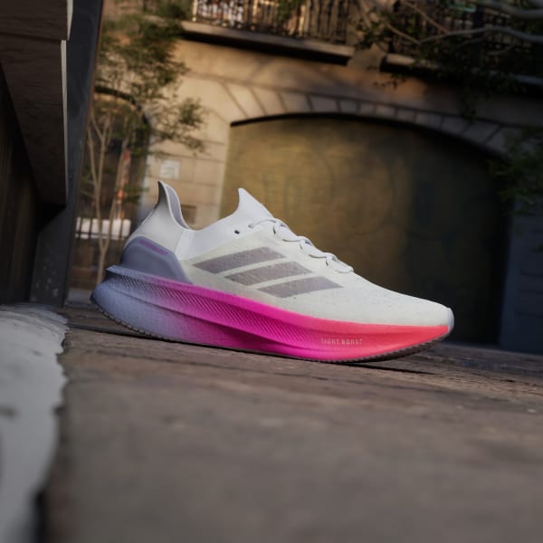 Bianco Scarpe Ultraboost 5 Strung