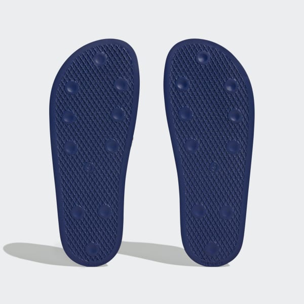 Vit Adilette Tofflor
