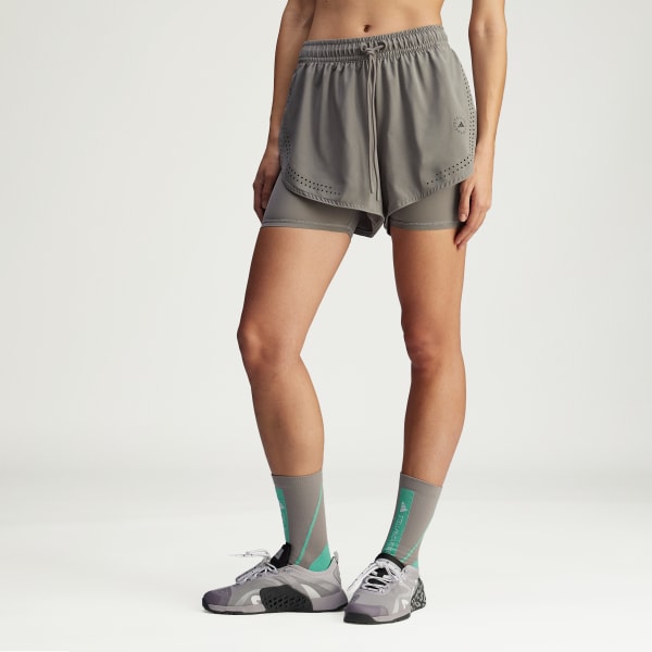 สีเทา กางเกงเทรนนิงขาสั้นดีไซน์ทูอินวัน adidas by Stella McCartney TruePurpose