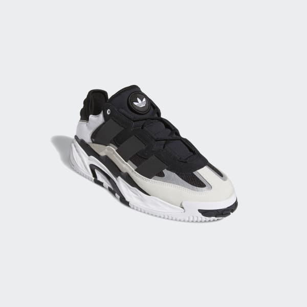 Schwarz Niteball Schuh