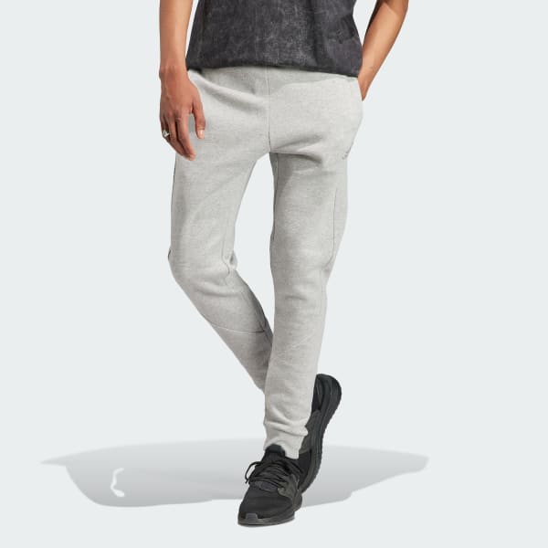 Szary Stadium Fleece Badge of Sport Cuffed Pants