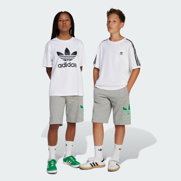 Grey Oversize Trefoil Shorts Big Logo Execution