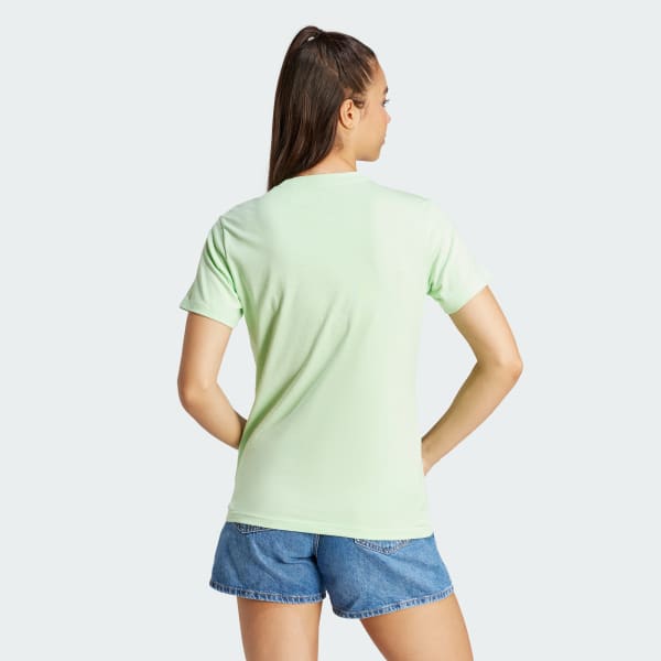 สีเขียว เสื้อยืดโลโก้ LOUNGEWEAR Essentials 