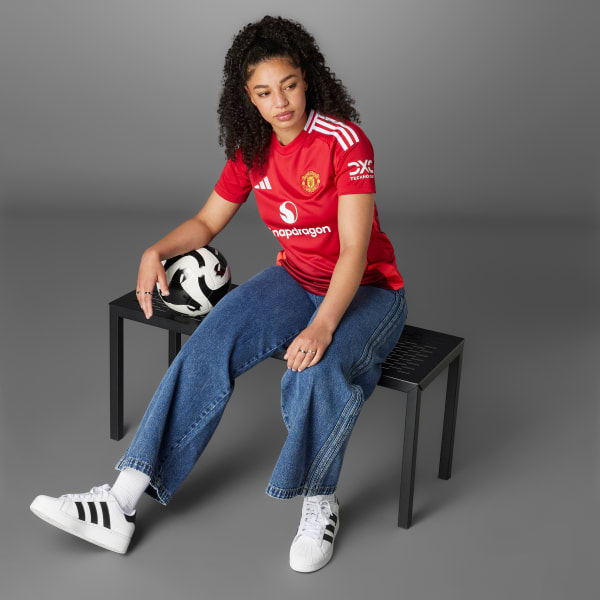 Red Manchester United 24/25 Home Jersey