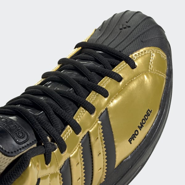 adidas pro model gold toe
