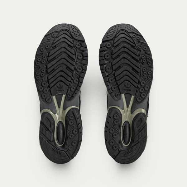 Negro Tenis Adistar Cushion_SFTM_SS25