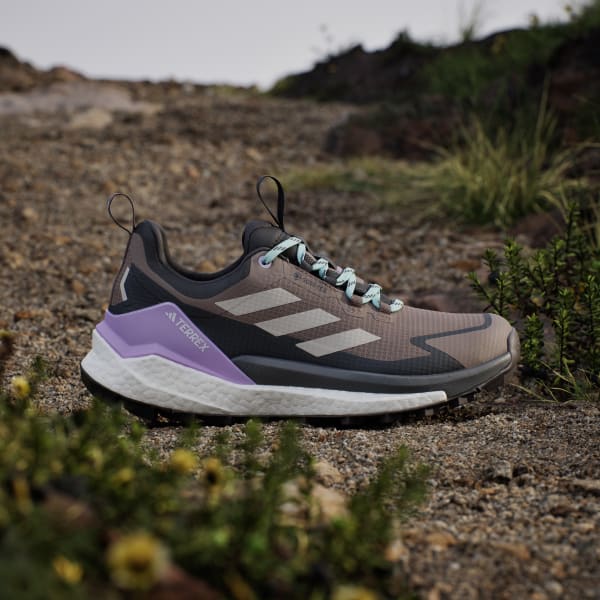 Brun Terrex Free Hiker 2.0 Low Gore-Tex Hiking Sko