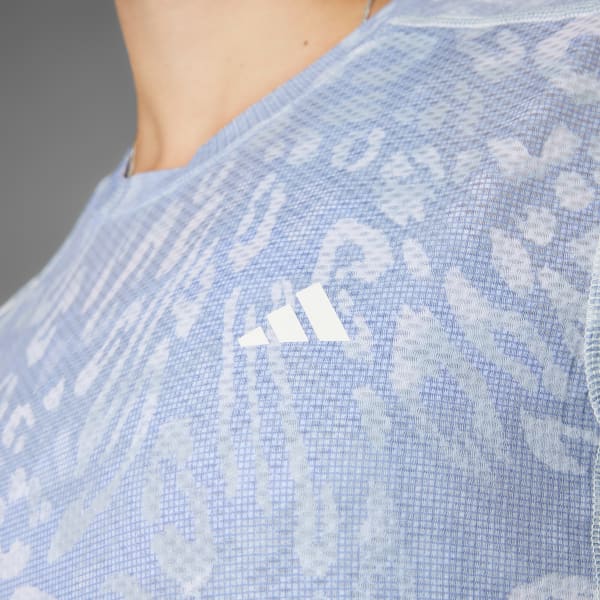 Gris Playera Own the Run CLIMACOOL Tres Franjas