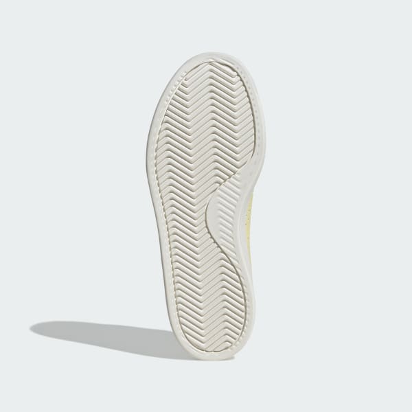 Yellow Advantage 2.0 Shoes