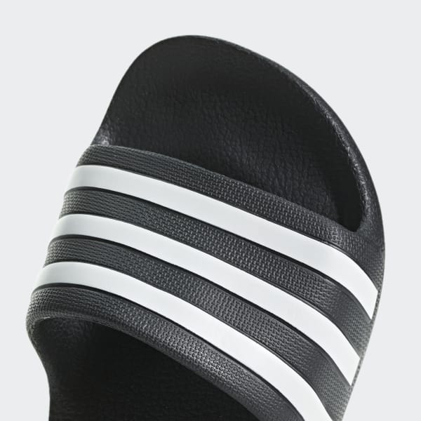 Adilette aqua sales slides black