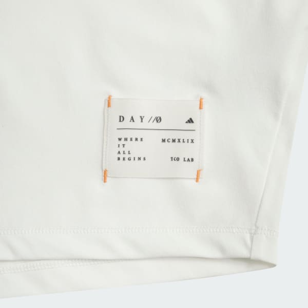 ベージュ DAY//Ø 長袖Tシャツ