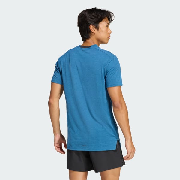 Azul Polo de entrenamiento Designed for Training