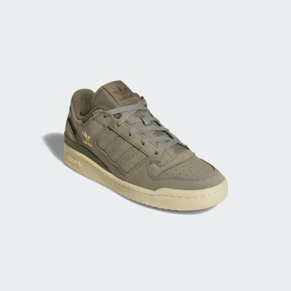 Brown Forum Low CL Shoes