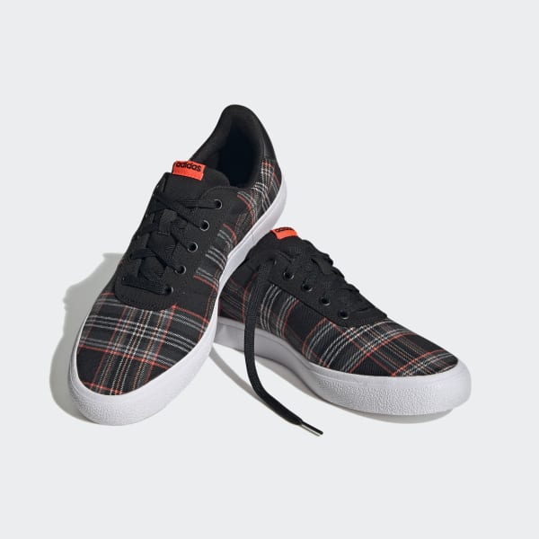 Svart Vulc Raid3r Lifestyle Skateboarding 3-Stripes Branding Shoes