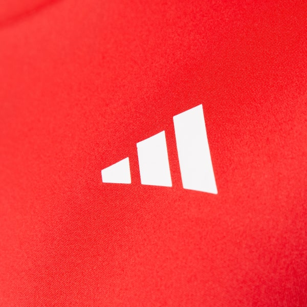 Red B PERF LOGO T