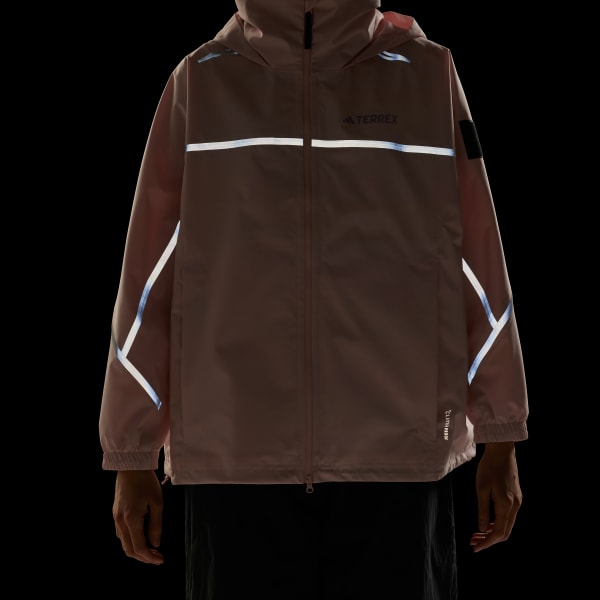 アディダス ナショナル ジオグラフィック 防水クライマプルーフ