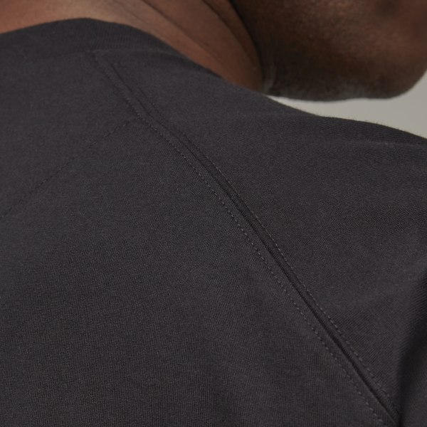 Czerń Y-3 Classic Chest Logo T-Shirt HBO64