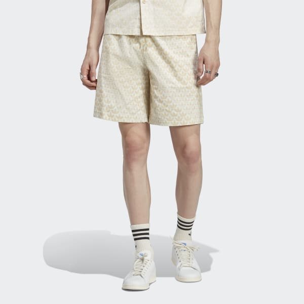 Beige Pantalón corto Graphics Monogram Allover Print