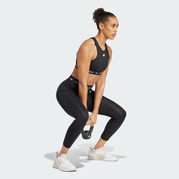 Negro Top TECHFIT de sujeción media y cuello alto