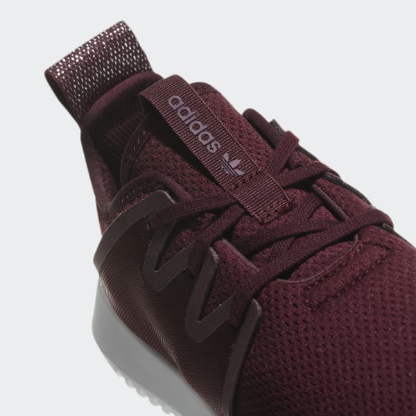 tenis adidas marsala