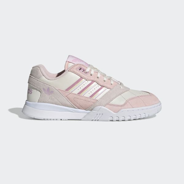 ar trainer adidas pink