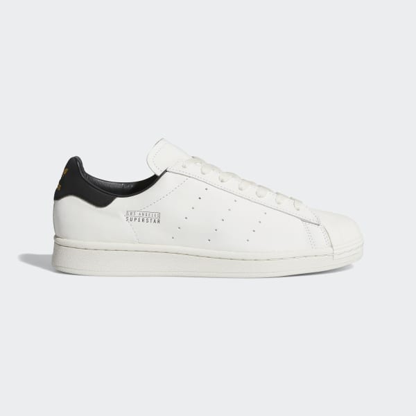 vestibilità adidas superstar