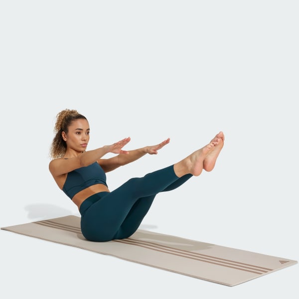 สีเขียว บราซัพพอร์ตระดับปานกลาง adidas All Me Luxe