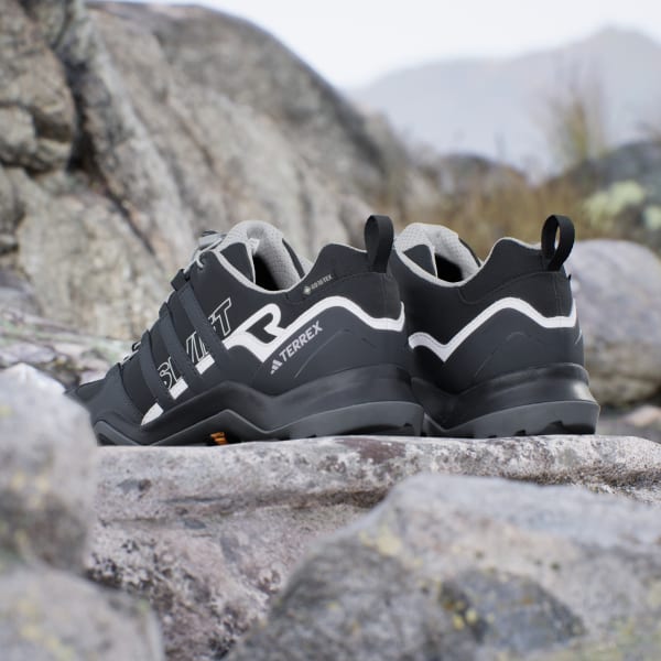 Adidas outdoor terrex swift sales r2 gtx