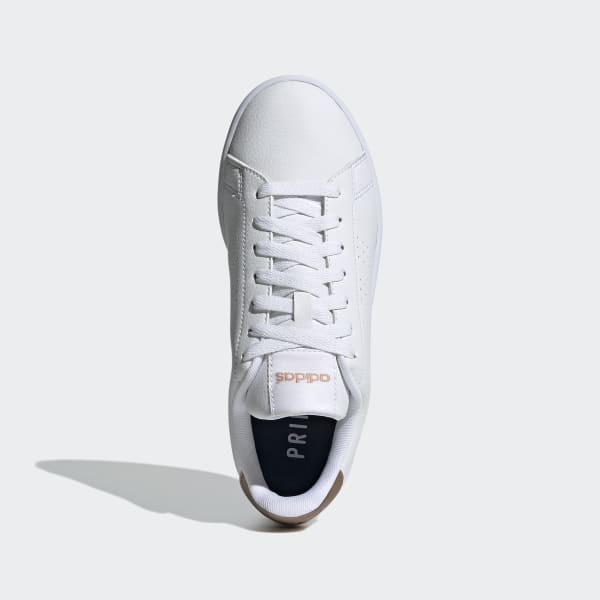 baskets femme motifs perfores et lacets – adidas advantage k blanc femme