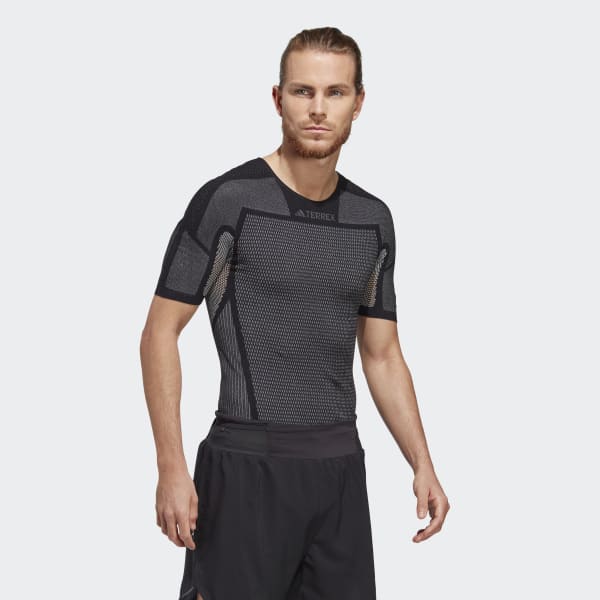 Negro Terrex DRYNAMO™ Short Sleeve Baselayer Tee