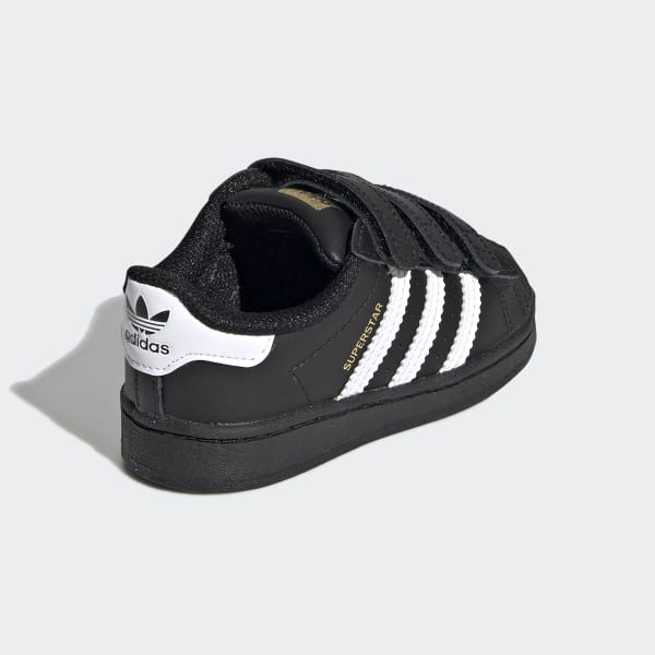 Tênis superstar cf sales i
