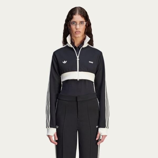 Cropped adidas tracksuit new arrivals