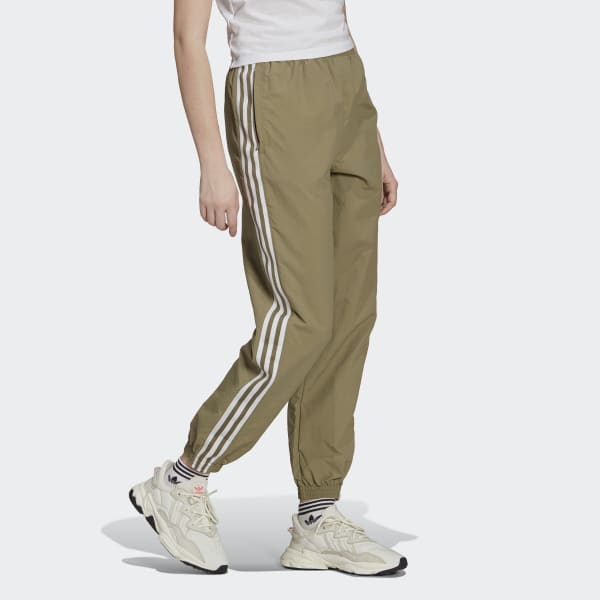 adidas Originals SST Women's Track Pants Green IK0424| Buy Online at  FOOTDISTRICT