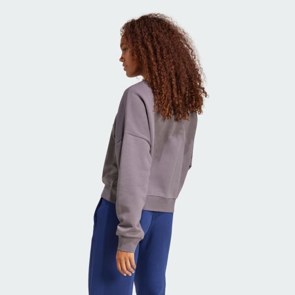 Grey Essentials Small Logo Feelcozy Sweatshirt