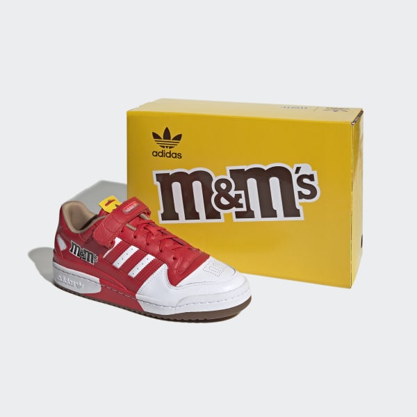 Red M&M'S Brand Forum Low 84 Shoes LIP27