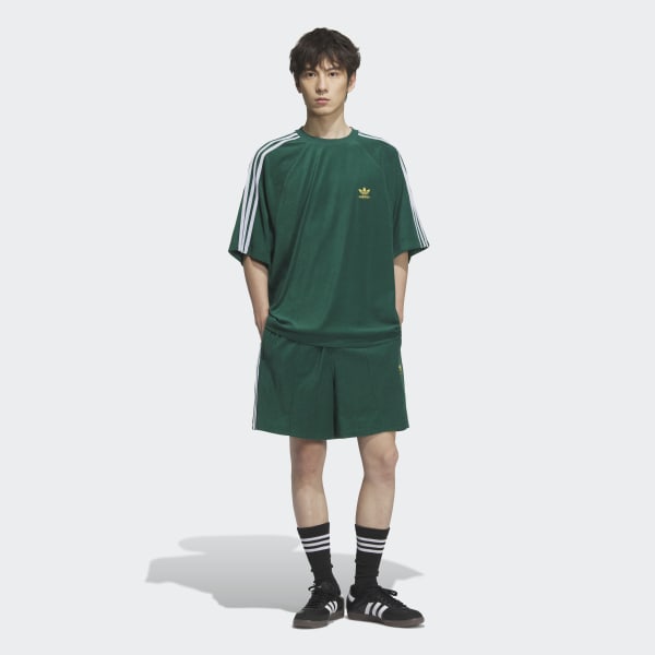 00s old adidas Oサイズ モスグリーン ワイドショーツ SST_JX8976_db25_model.jpg