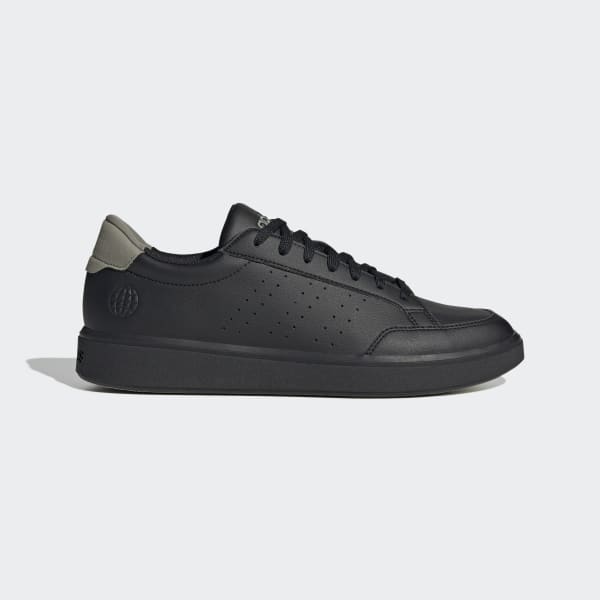 Svart Nova Court Shoes
