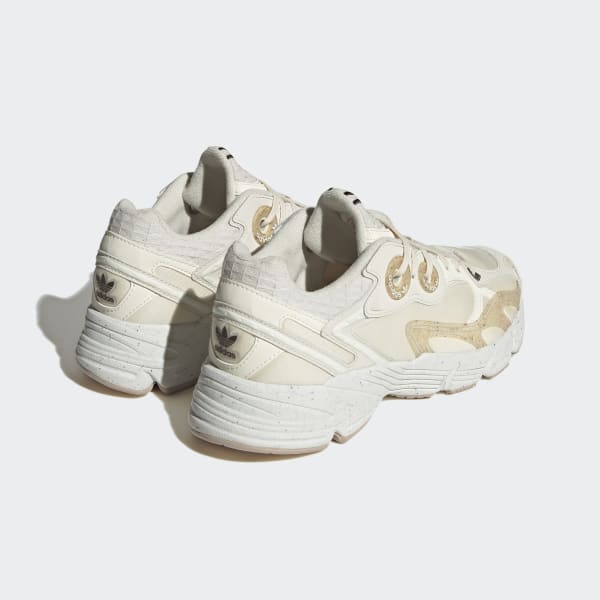 【adidas】アディダス Astir Her Vegan / HQ6670★ユニセックス adidas Women's Astir Her Vegan Sneakers - White | Free