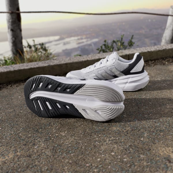 White Astrastar Shoes