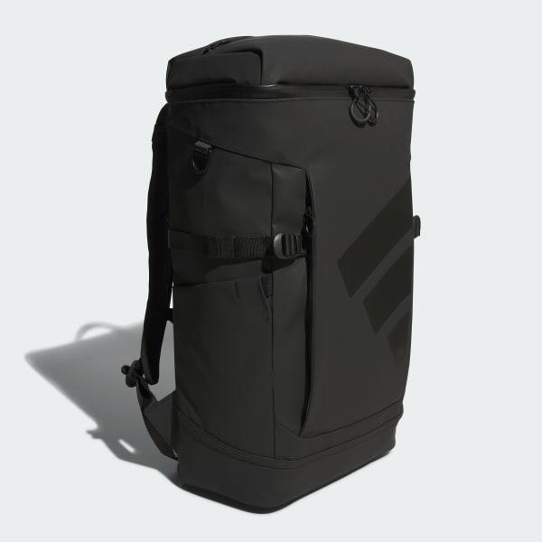 ブラック スクエア バックパック