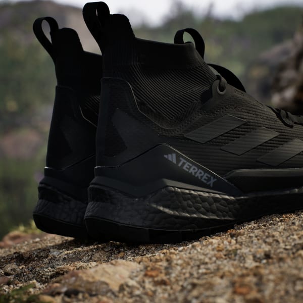 Adidas black terrex top