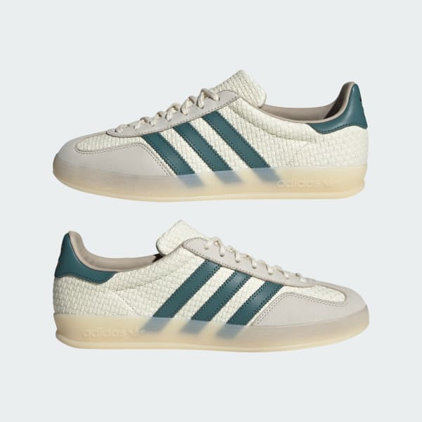 adidas gazelle インドア　25.5 adidas スニーカー 「25.5-29サイズ」「別注」adidas×UR GAZELLE
