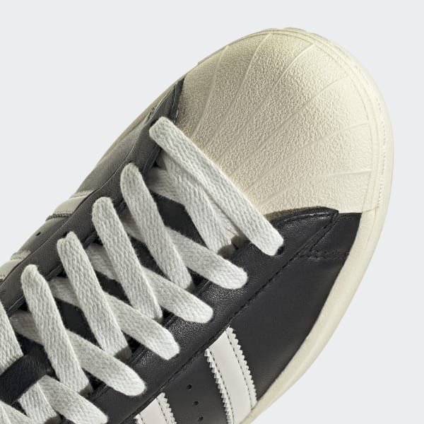 靴 adidas SUPERSTAR VINTAGE US9.5 JQ3254 adidas SUPERSTAR VINTAGE US9.5 JQ3254 - メルカリ