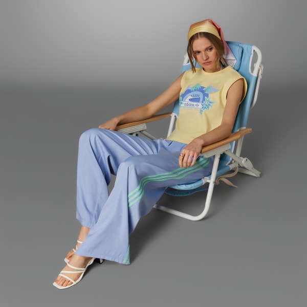 Yellow Island Club Sleeveless Graphic Tee