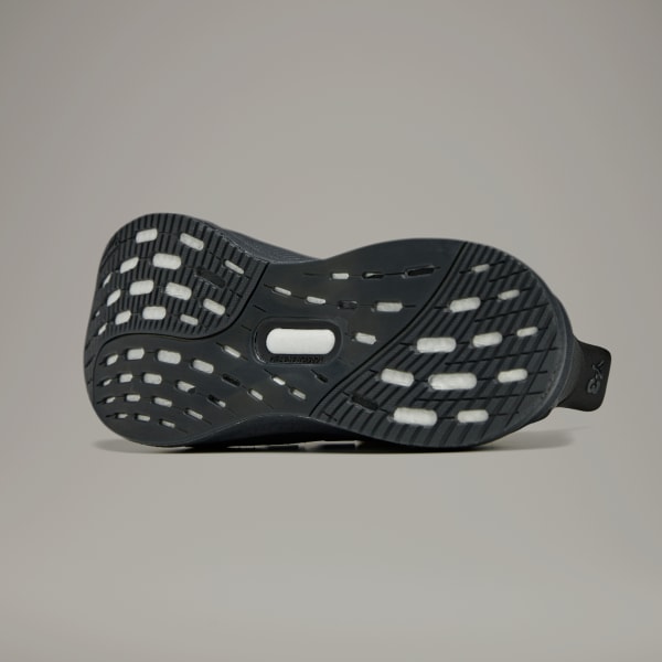 Siyah Y-3 Ultraboost 5