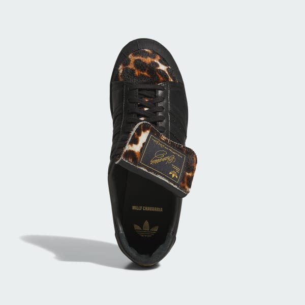 Schwarz Chavarria Jabbar Low Schuh