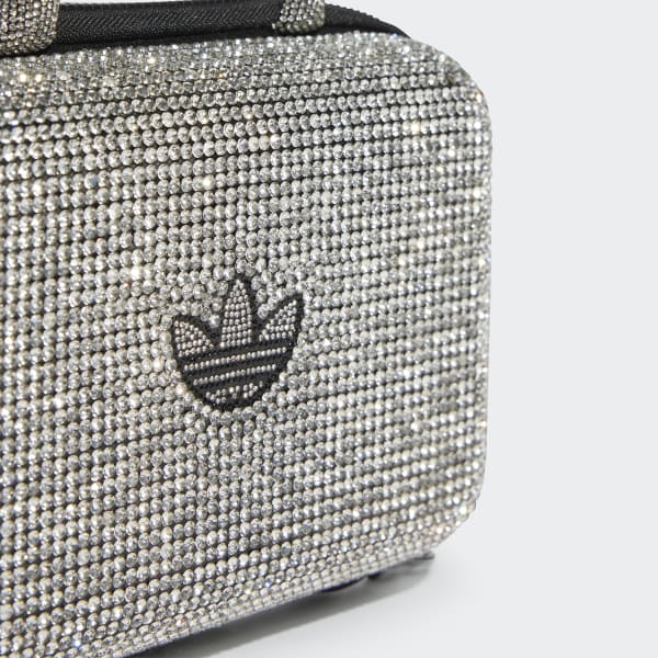 adidas シルバー ラインストーン クラッチバッグ アディダス ラインストーン クラッチバッグ - シルバー