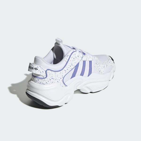 adidas magmur runner cloud white