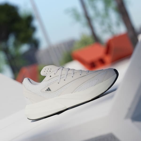 White Lightblaze Shoes