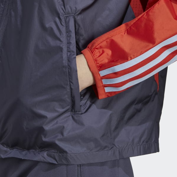 Tiro Windbreaker